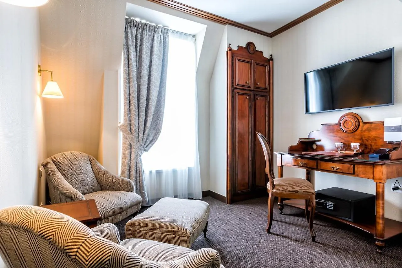 Montparnasse 4*