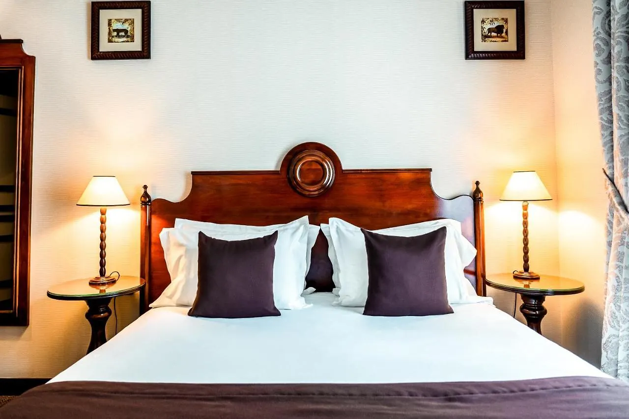 Montparnasse Hotel 4*